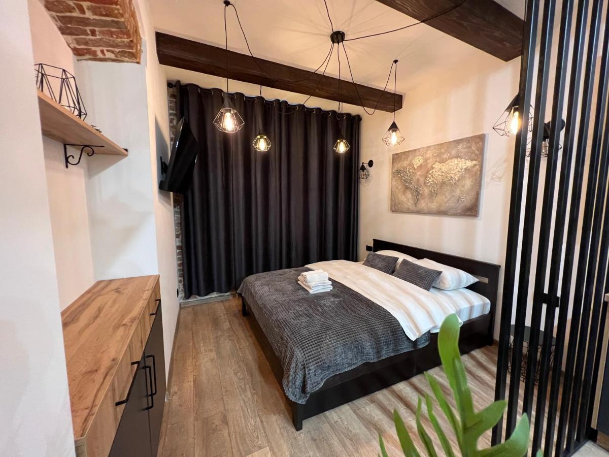 Cozy Loft На Староєврейській 24 Львів Екстер'єр фото