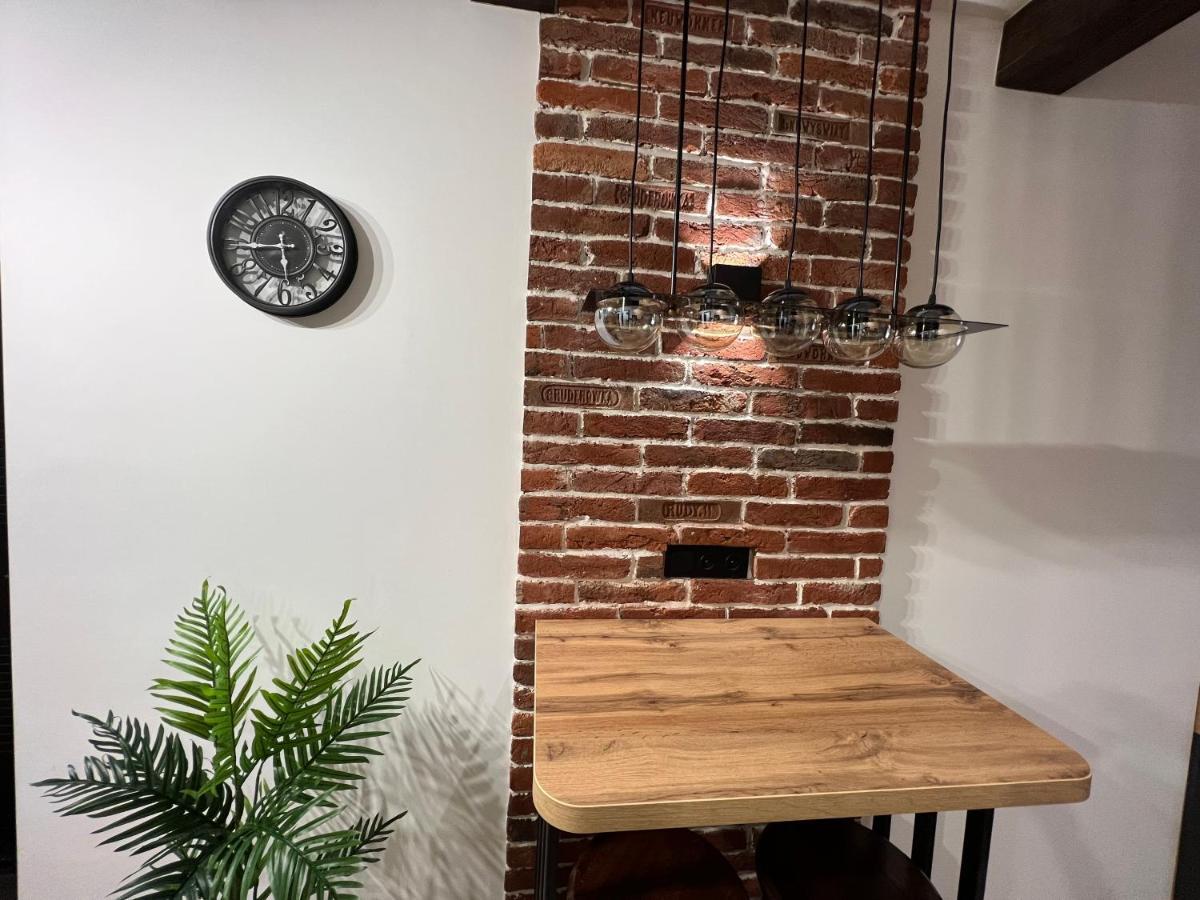 Cozy Loft На Староєврейській 24 Львів Екстер'єр фото